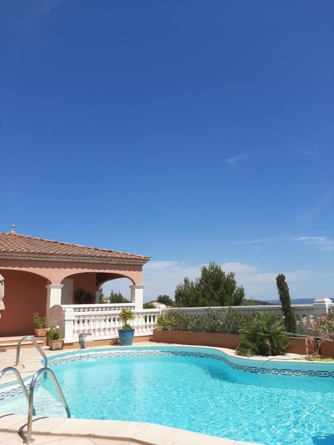 Bed and Breakfast Les Collines D'Ugernum Beaucaire  Zewnętrze zdjęcie