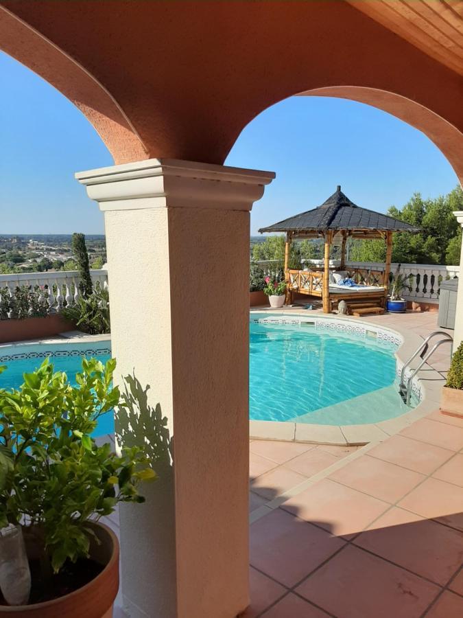 Bed and Breakfast Les Collines D'Ugernum Beaucaire  Zewnętrze zdjęcie